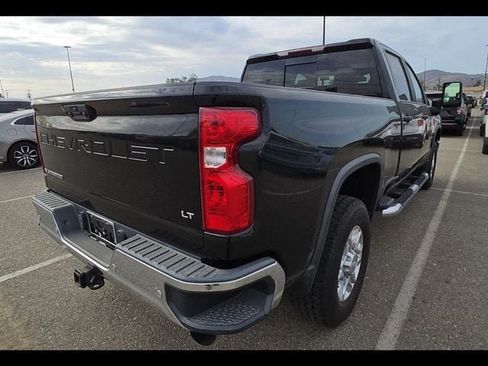 Used 2020 Chevrolet Silverado 2500 LT w/ All Star Edition AWD/4WD image 4