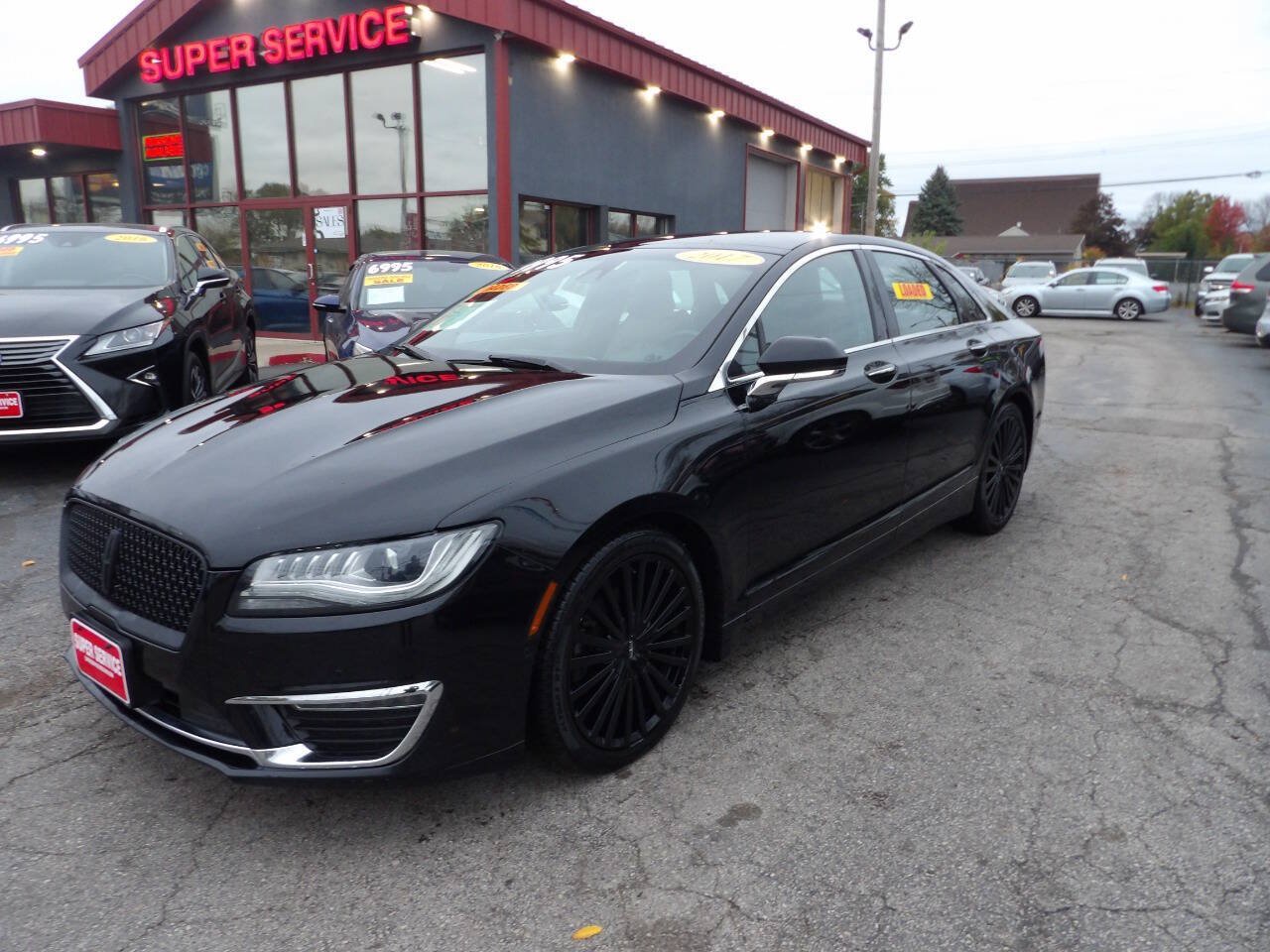 Used 2017 Lincoln MKZ Reserve w/ Technology Package FWD image 5