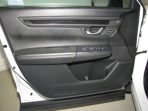 Certified 2024 Honda CR-V Sport-L image 10