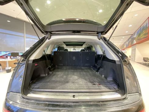 Used 2019 Audi Q7 3.0T Premium Plus image 26