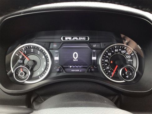 Used 2019 RAM 1500 Laramie image 16