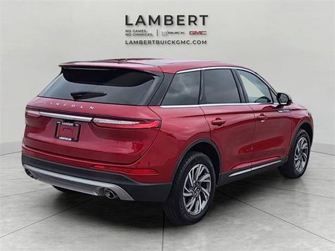 Used 2023 Lincoln Corsair Standard image 5