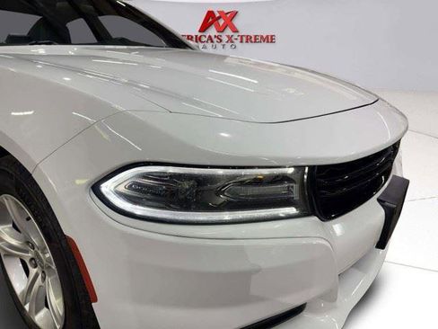 Used 2020 Dodge Charger SXT w/ Leather Interior Group RWD image 25