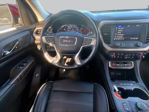 Used 2021 GMC Acadia Denali w/ Denali Ultimate Package AWD/4WD image 6