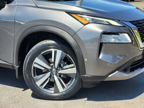 Certified 2023 Nissan Rogue SL w/ SL Premium Package AWD/4WD image 9