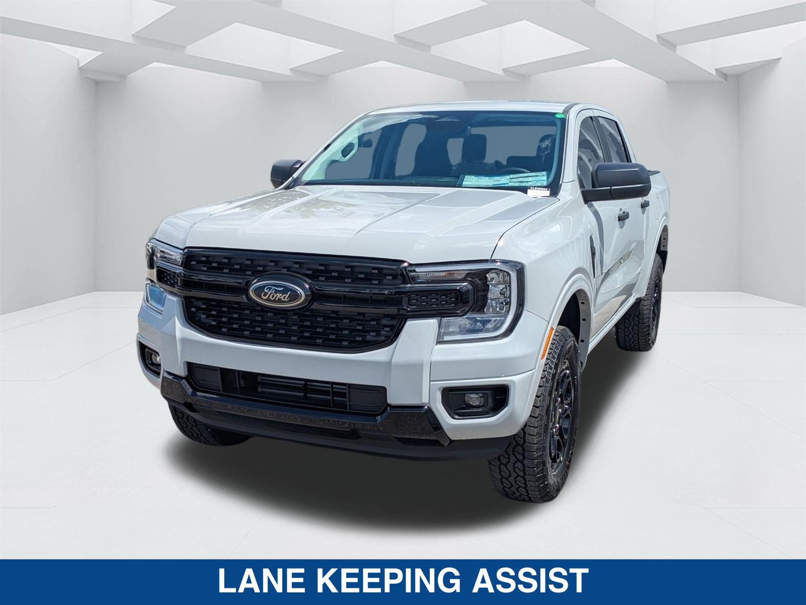 New 2026 Ford Ranger XLT w/ Black Appearance Package RWD image 9