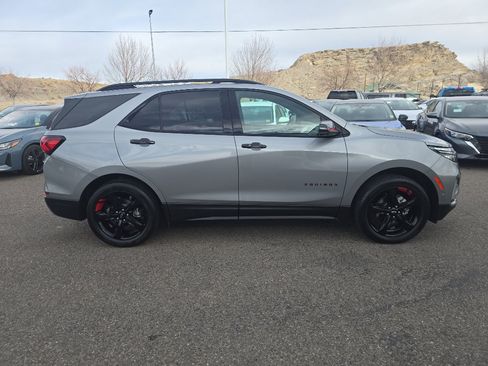 Used 2023 Chevrolet Equinox Premier image 6