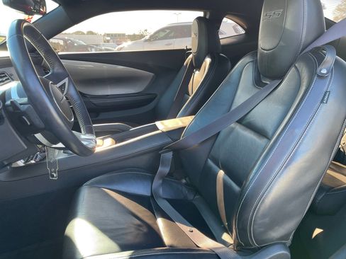 Used 2010 Chevrolet Camaro SS image 13
