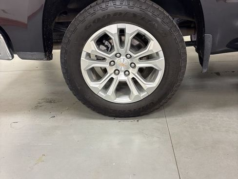 Used 2024 Chevrolet Silverado 1500 LTZ AWD/4WD image 29