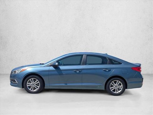 Used 2017 Hyundai Sonata SE FWD image 9
