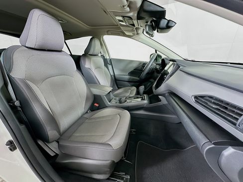 Used 2024 Subaru Crosstrek 2.0i Premium image 30