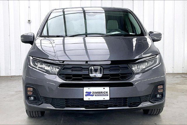 Certified 2025 Honda Odyssey EX-L image 3