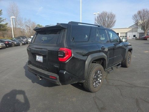 Used 2025 Toyota 4Runner SR5 image 7