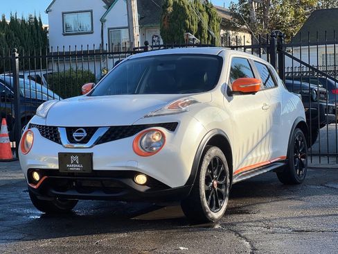Used 2015 Nissan Juke SL image 3