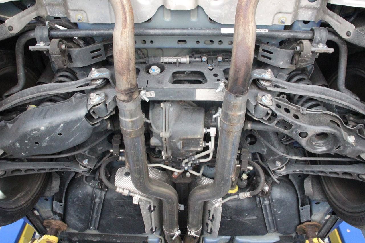 Used 2020 Chevrolet Camaro SS RWD image 97