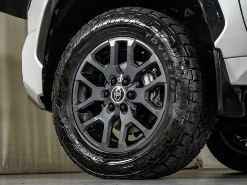 Used 2024 Toyota Tundra Platinum image 57