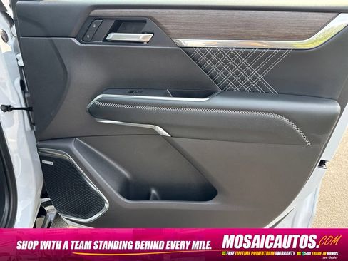 Used 2026 GMC Acadia Denali w/ Super Cruise Package AWD/4WD image 9
