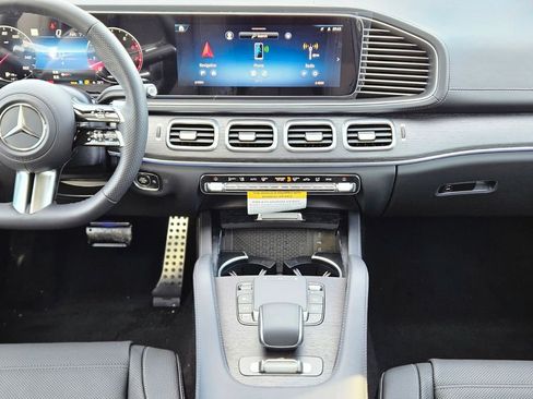 New 2026 Mercedes-Benz GLS 450 GLS 450 image 10