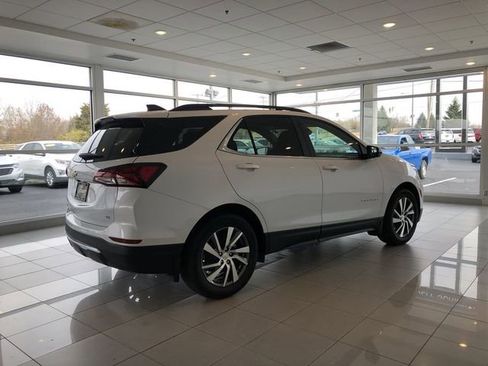 Certified 2022 Chevrolet Equinox LT image 11