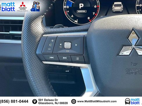 Used 2023 Mitsubishi Outlander SE image 20