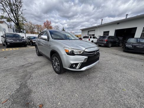 Used 2019 Mitsubishi Outlander Sport SE image 4