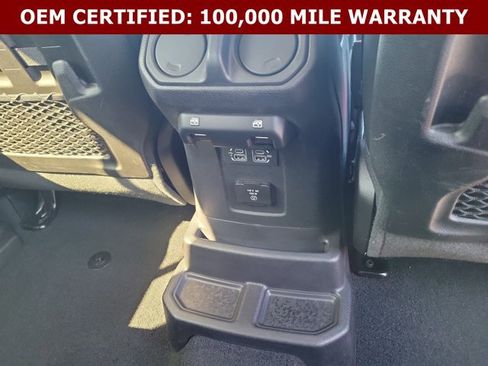 Used 2019 Jeep Wrangler Unlimited Rubicon AWD/4WD image 17