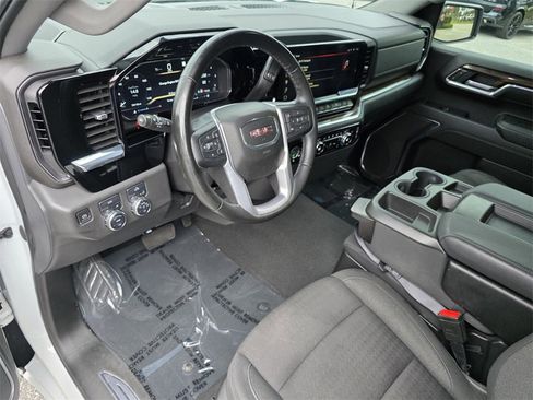 Used 2023 GMC Sierra 1500 Elevation image 11