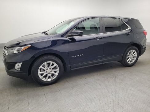 Used 2021 Chevrolet Equinox LT image 2