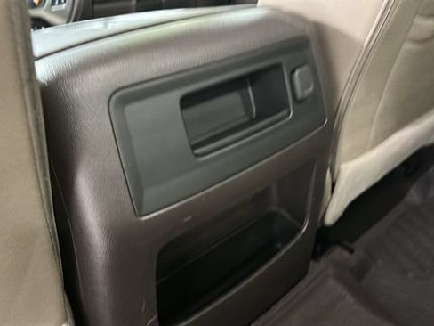 Used 2019 Chevrolet Silverado 2500 LTZ w/ Vortec Plus Package AWD/4WD image 35