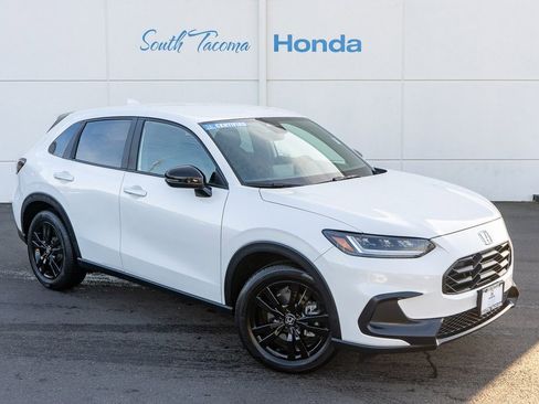 Certified 2026 Honda HR-V Sport image 2