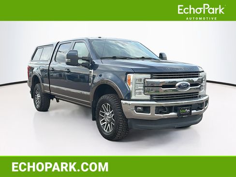 Used 2017 Ford F250 Lariat w/ Lariat Ultimate Package AWD/4WD image 1