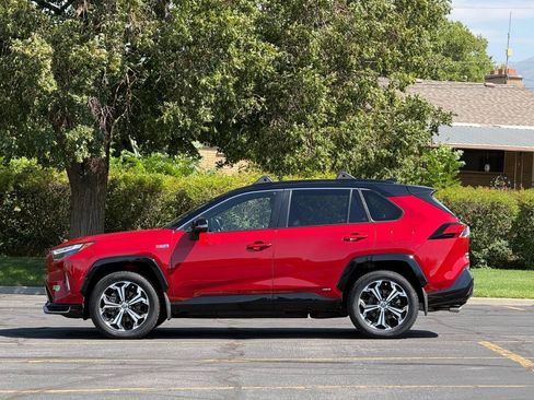 Used 2023 Toyota RAV4 XSE w/ Weather Package AWD/4WD image 2