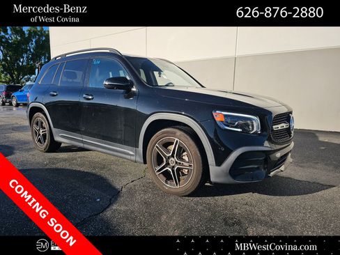 Used 2023 Mercedes-Benz GLB 250 4MATIC image 1