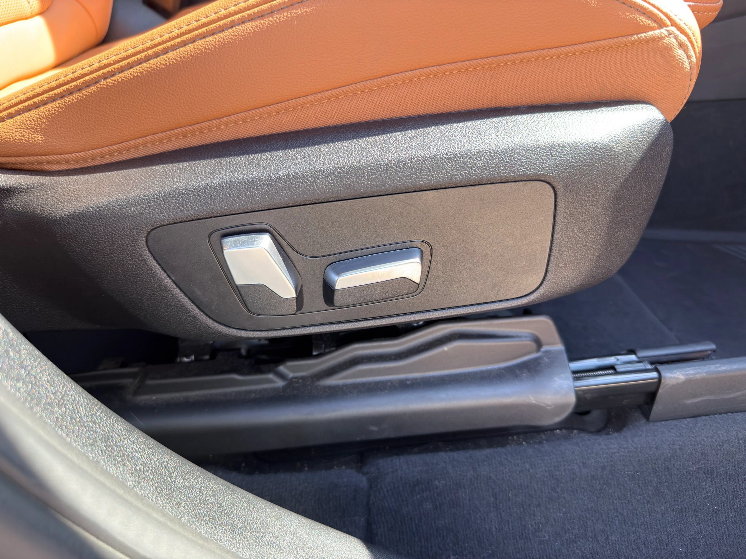 Used 2023 BMW X3 sDrive30i w/ Premium Package RWD image 27