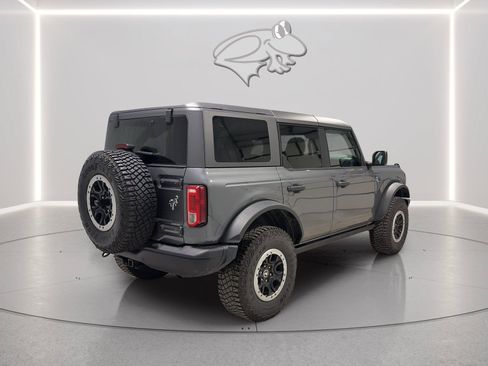 Used 2024 Ford Bronco Black Diamond w/ Sasquatch Package AWD/4WD image 5