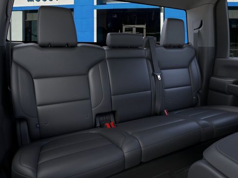 New 2026 GMC Sierra 2500 Pro image 17