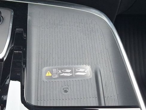 New 2026 Buick Enclave Sport Touring image 18