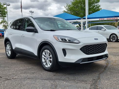 Used 2022 Ford Escape SE FWD image 7
