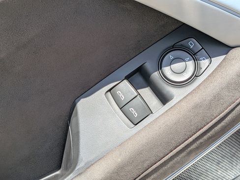 Used 2018 Chevrolet Camaro ZL1 RWD image 21