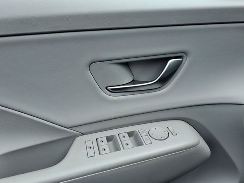 Certified 2026 Hyundai Kona SEL Premium FWD image 18