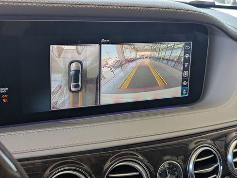 Used 2019 Mercedes-Benz S 560 Sedan image 28
