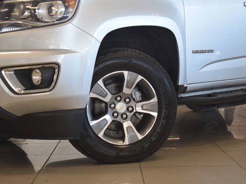 Used 2018 Chevrolet Colorado Z71 AWD/4WD image 15
