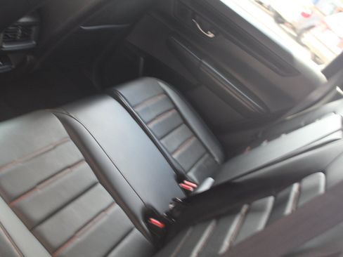 Used 2019 MINI Cooper Clubman S AWD/4WD image 17