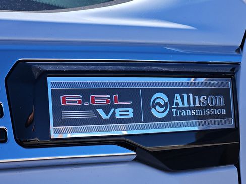 New 2026 GMC Sierra 2500 SLT w/ SLT Premium Package image 10