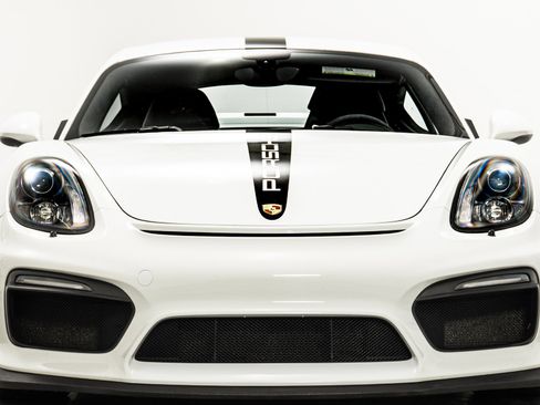 Used 2016 Porsche Cayman GT4 image 4