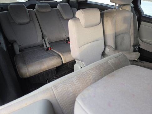 Used 2019 Honda Odyssey EX image 20