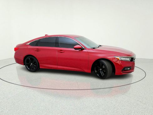 Used 2019 Honda Accord Sport image 6