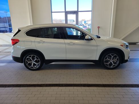Used 2018 BMW X1 xDrive28i w/ Convenience Package image 4
