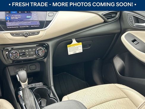 Used 2021 Buick Encore GX Essence w/ Advanced Technology Package image 27