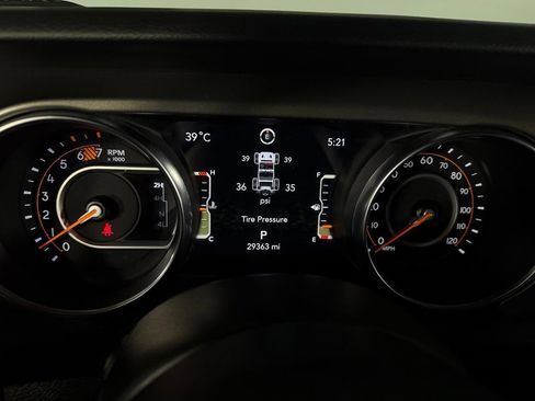 Used 2023 Jeep Wrangler Sport AWD/4WD image 15